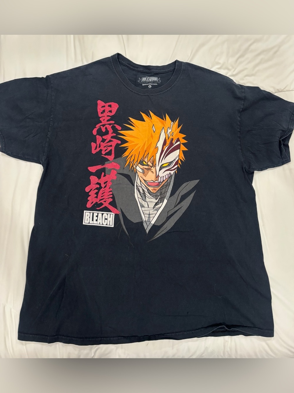 Anime Bleach Graphic Crewneck T-Shirt - Black with Orange Accent